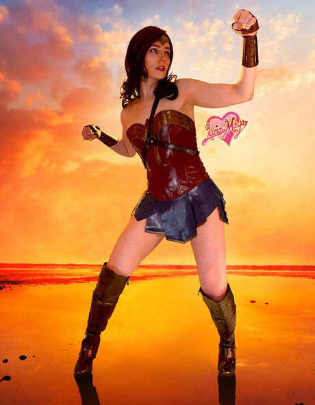 luciamaya 最高のスター 画像