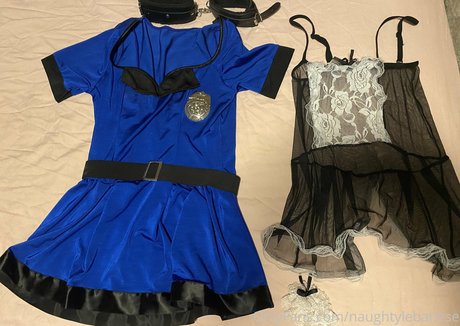 naughtylebanese ヌードモデル 画像