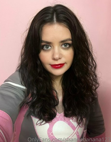 BBWオンリーファン ヌード 写真