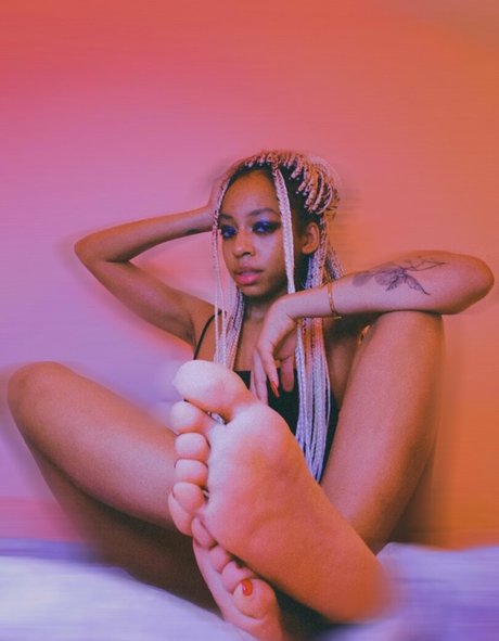 熟女 BBC オンリーファンズ セックス 画像