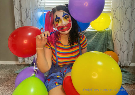 角質の女の子オンリーファンズ パーフェクト ギャラリー