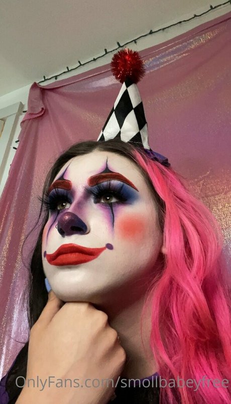 モンスターコックオンリーファンズ セクシー裸 画像