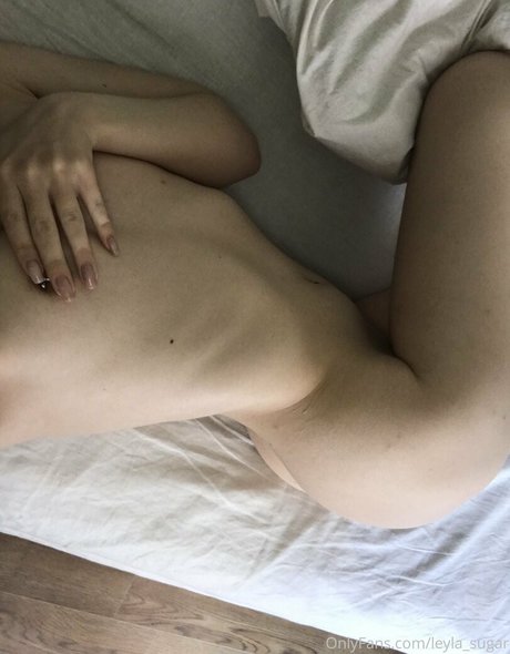 leylasugar ポルノスター 写真