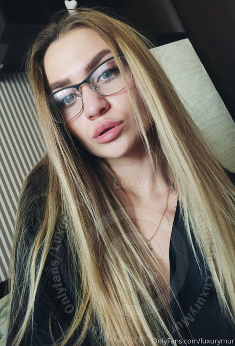 luxurymur ポルノスター セクシー 画像