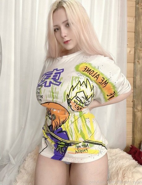 asmrマッサージオンリーファンズ ホットセクシー 写真