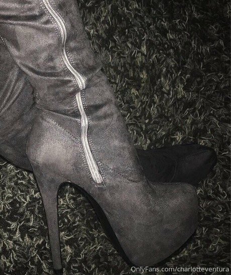 charlotteventura トップモデル 写真