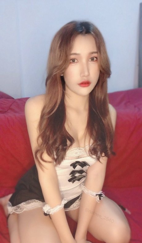 キティ・ウェット・オンリーファンズ ヌード アーカイブ