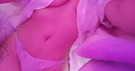 usaguisamy 高品質のポルノスター 画像