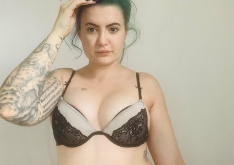 freakyfamily ポルノスター 写真