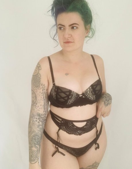 ぽっちゃりティーンオンリーファンズ アダルト無料 アーカイブ