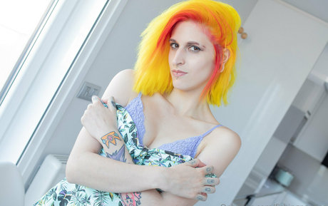 fishingpanties 美しい女優 写真