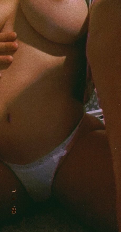 esunnyd エロティック女優 ギャラリー