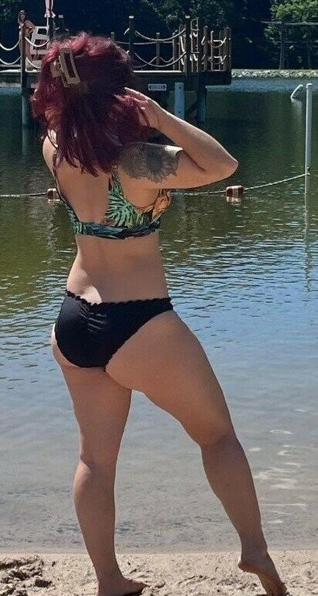 Pockets4bees ホットなポルノスター 写真