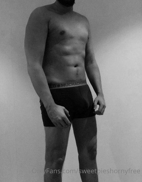 Sweetpiesswe セクシー女優 ギャラリー