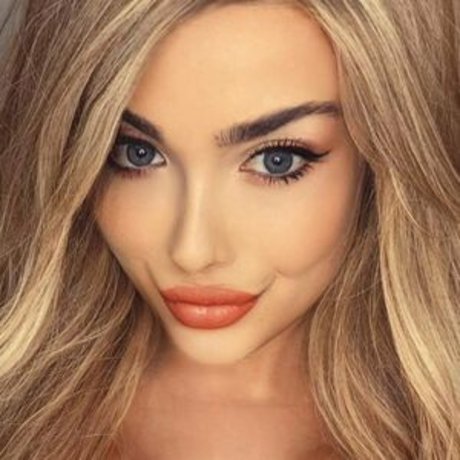 underc0verl0vers セックスモデル 写真