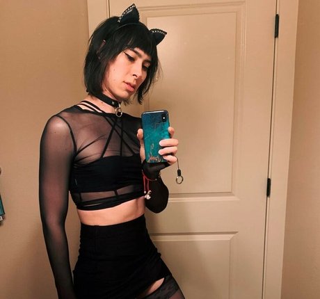 大学のアジア人オンリーファンズ 美しいヌード ギャラリー