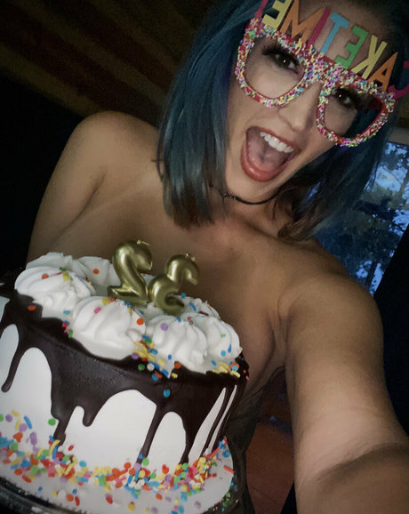 妊娠中の教師オンリーファンズ ポルノ アーカイブ