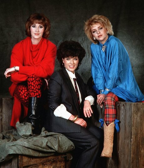 Leslie Ash セックスポルノスター 写真