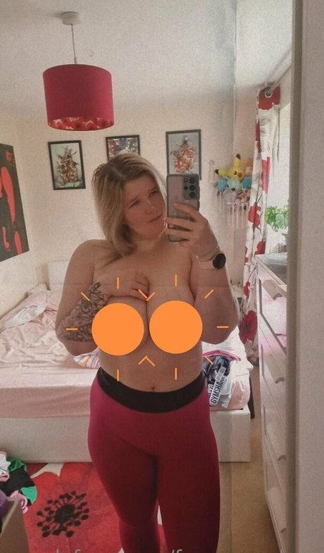 ofcfoxxy エロティックなモデル 画像