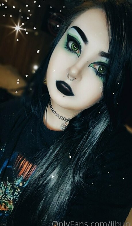 iibun セクシーなスター 画像