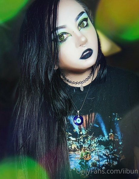 超デブおばあちゃんオンリーファンズ セクシー裸 ギャラリー