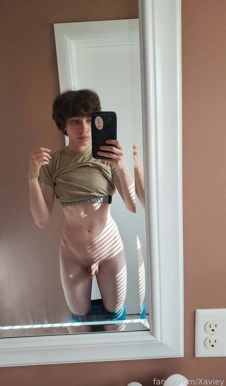 Xaviey ホットスター アーカイブ