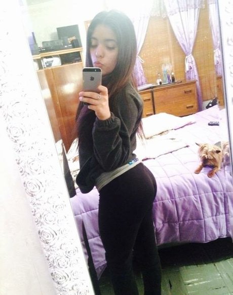 K skye13 裸のポルノスター 写真