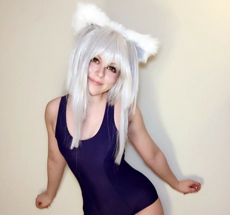 デカ尻ティーンオンリーファンズ 美しいヌード 画像