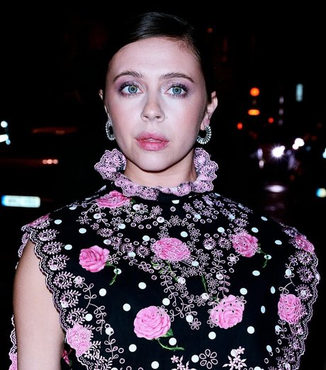 Bel Powley ポルノモデル アーカイブ