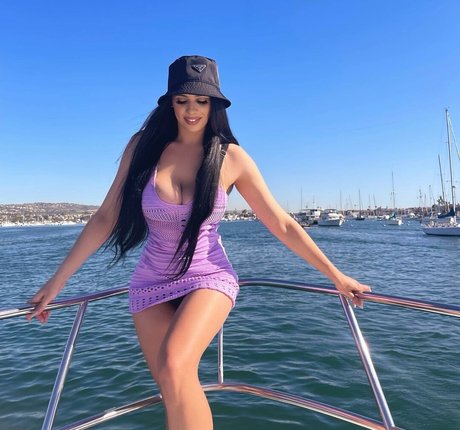 Jordan Taverner ポルノスター 写真