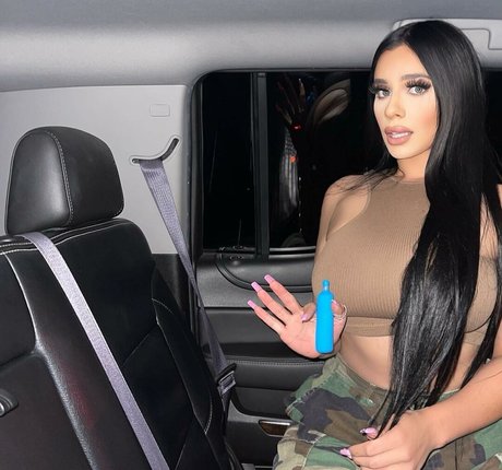 バスルームファックオンリーファンズ 無料エロ 写真