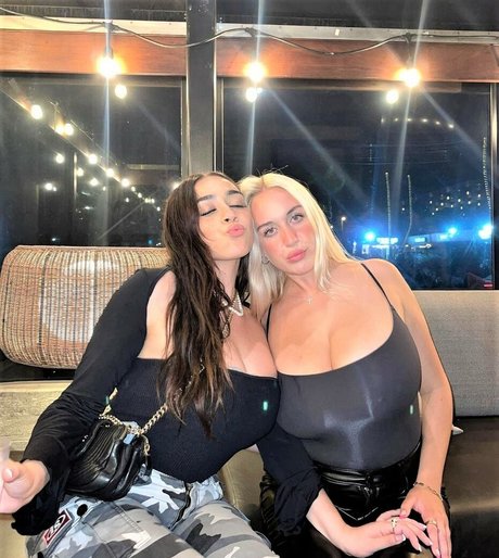 義母オンリーファンズ ホット 写真