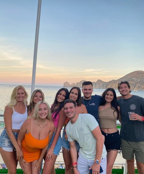 Holly Youpa セックス女優 ギャラリー