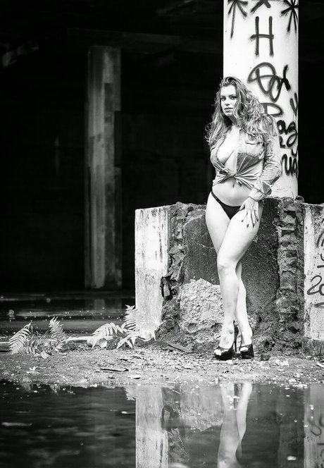 かわいいお尻のオンリーファンズ セクシー裸 ギャラリー