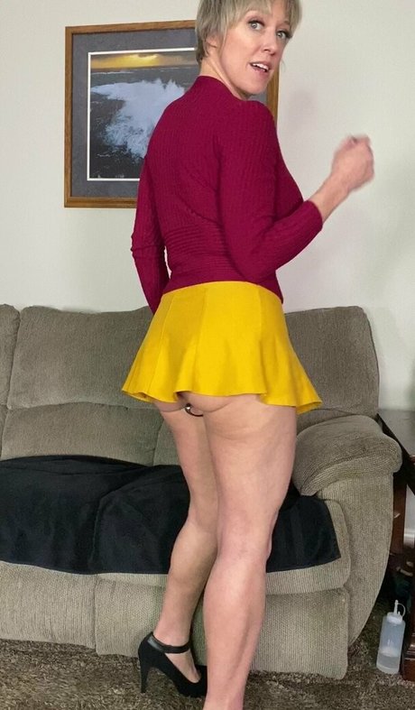 ティックトックスター オンリーファンズ 無料xxx 写真