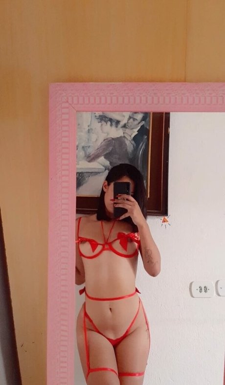 Luna Guedes 裸のポルノスター 写真