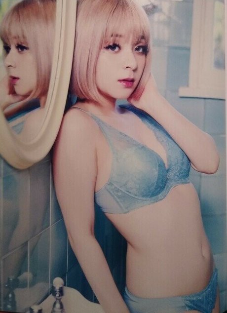 Mizuhashi Mai ポルノ女優 写真