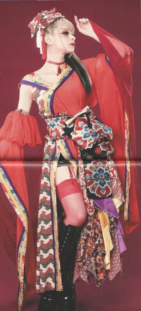 Mizuhashi Mai アートモデル 写真