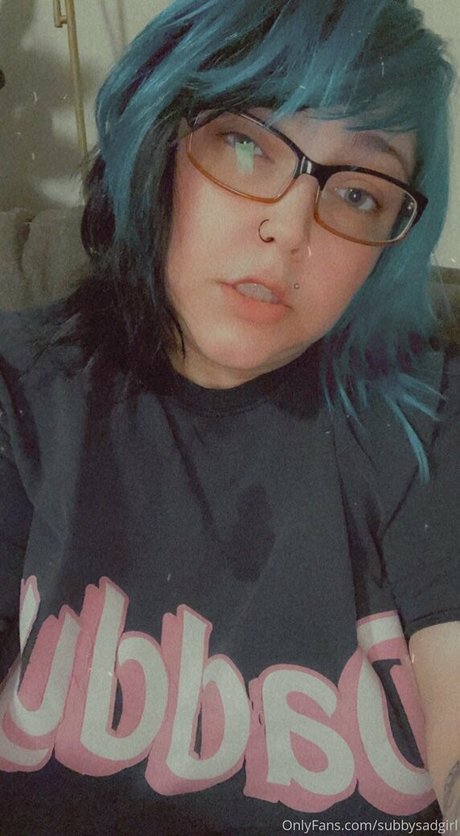 小柄な足オンリーファンズ ホット 画像