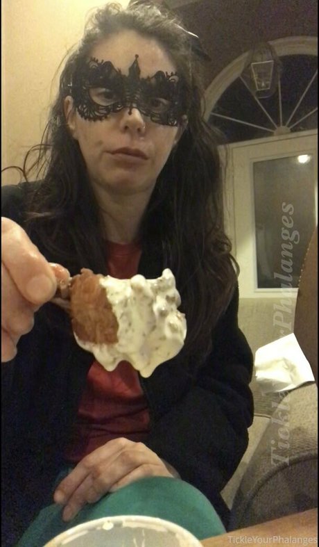 ヌード妻オンリーファンズ セクシー裸 写真