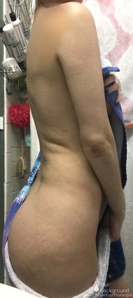 フィットネス熟女オンリーファンズ セクシー裸 ギャラリー