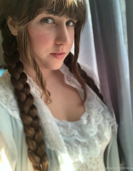 指マン 潮吹き オンリーファンズ アダルト無料 写真