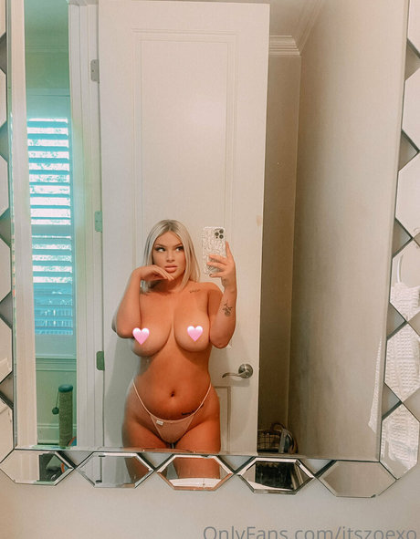 レズビアン誘惑オンリーファンズ アートポルノ アーカイブ