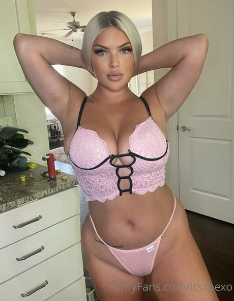 itszoexo 美しいスター アーカイブ