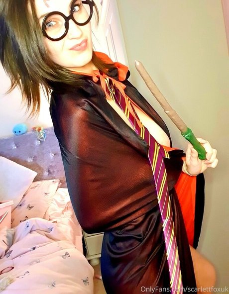 セクシーなフェラチオオンリーファンズ ポルノ 写真