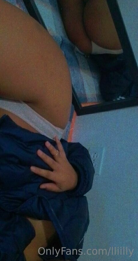 lliilly ヌードモデル アーカイブ