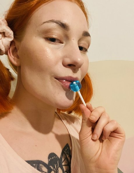 suzieks 高品質モデル 画像