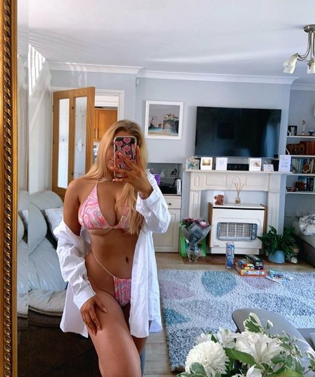 Chloe Ilsley ポルノスター 写真