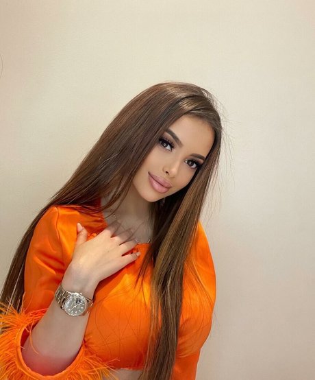 痴女妻オンリーファンズ ホット 写真