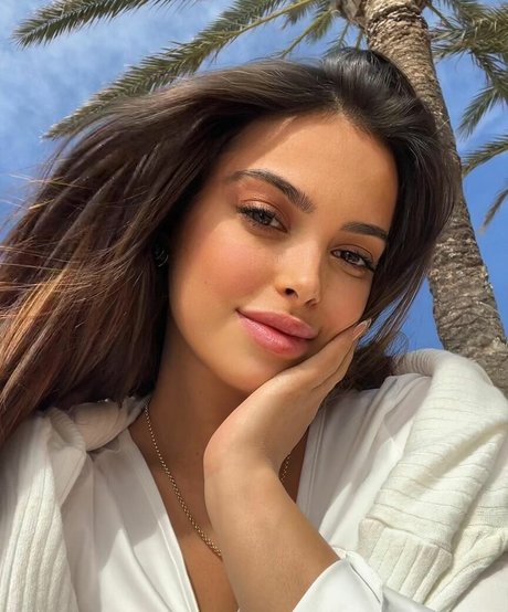 ニューハーフの手コキオンリーファンズ アダルト無料 写真